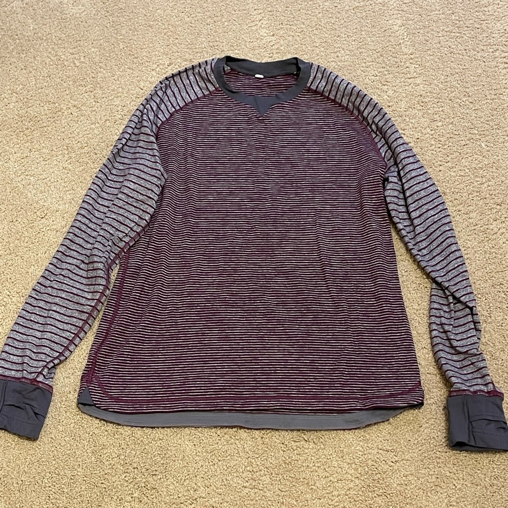 Lululemon Men’s Running Shirt size large